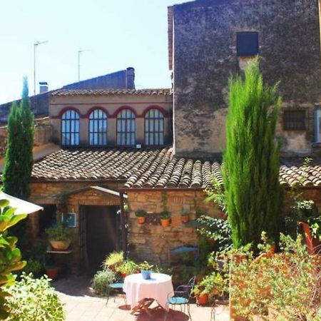 Hostal La Riera Torroella de Montgrí Esterno foto